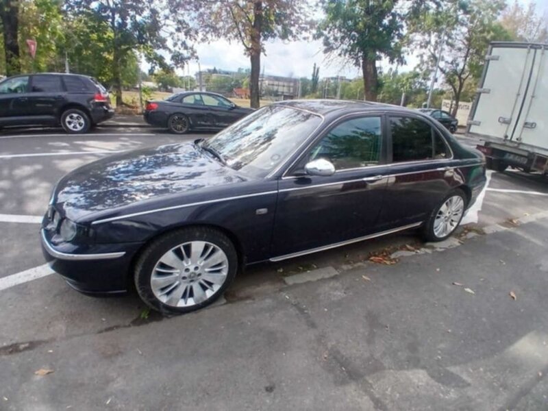 Rover 75